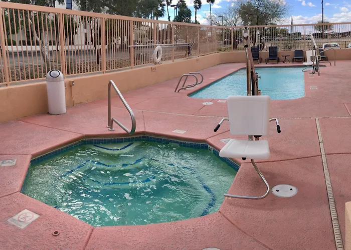 Baymont By Wyndham Airport 2* Tucson