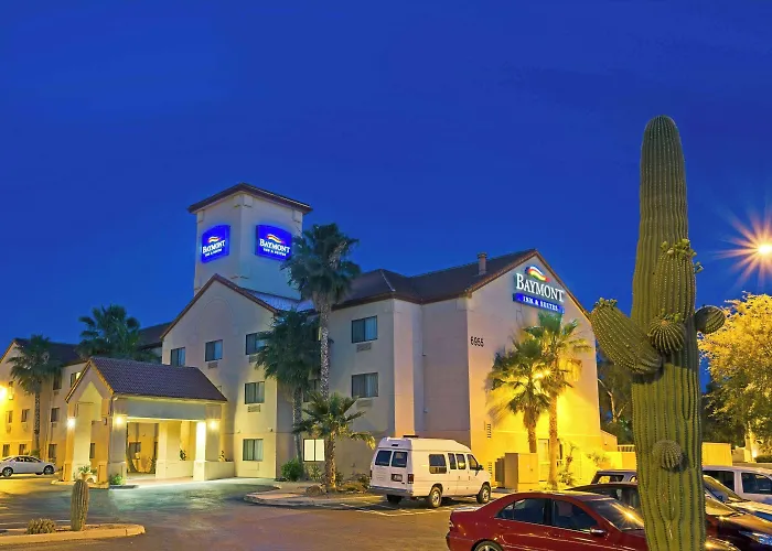 Baymont By Wyndham Airport Hotel 2*