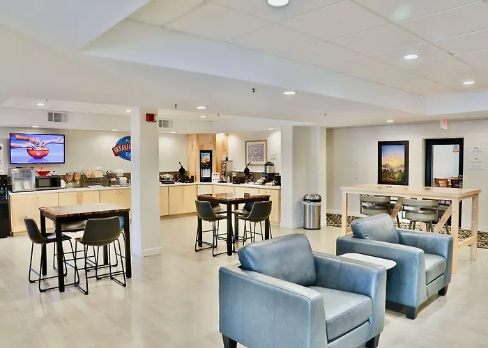 Baymont By Wyndham Airport Tucson